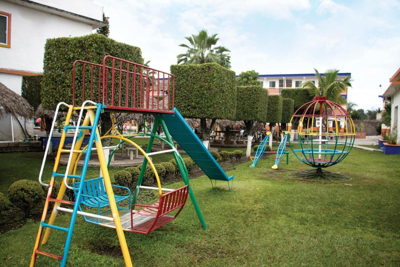 Hotel San Carlos Yautepec Εξωτερικό φωτογραφία